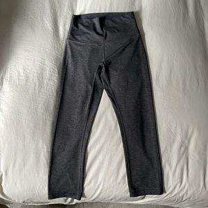 Lululemon Align High-Rise Crop 21" in Heathered Black